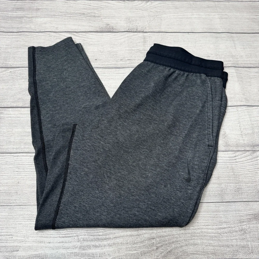 Nike Yoga Dri Fit Men Activewear Pants Large Jogger Training Slim Gray Black